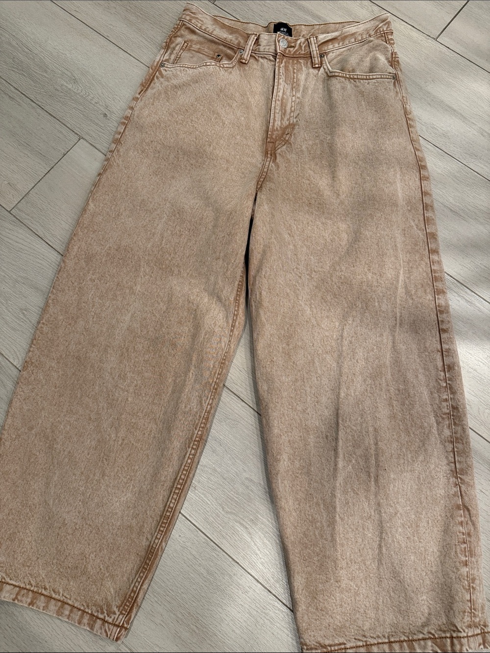H&M Men’s Super Baggy Fit Jeans Sandy Vintage Beige Wash (32x32)